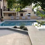 Casa Miraflores 4* Cefalú