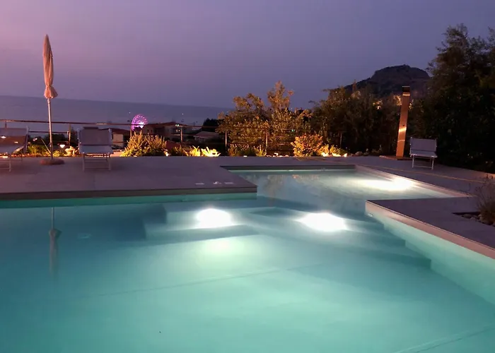 Casa Miraflores 4* Cefalù