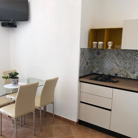 Casa Miraflores 4* Cefalù