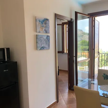Casa Miraflores Apart Otel Cefalù