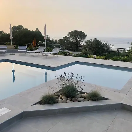 Casa Miraflores