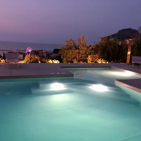 Casa Miraflores 4* Cefalu