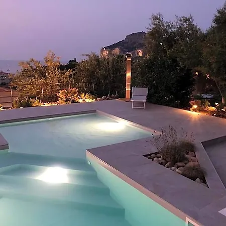 Casa Miraflores 4*