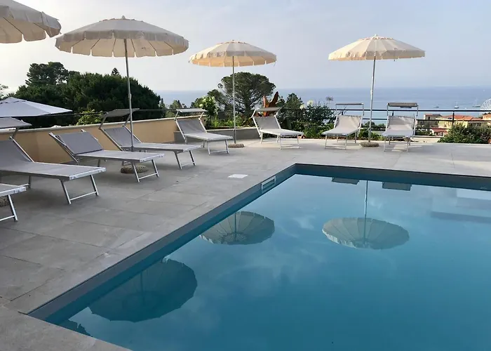 Casa Miraflores 4* Cefalù