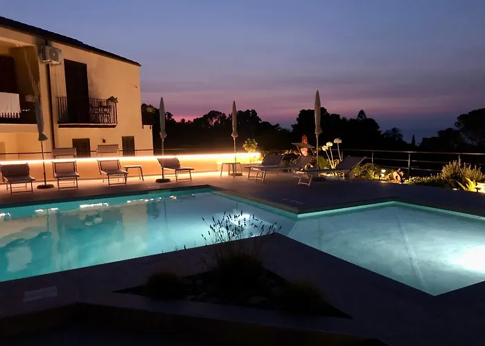 מלון דירות Casa Miraflores 4*